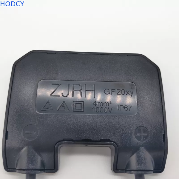 200W UL94 V0 Flame Class Waterproof PV Solar PV Junction Box - Image 4